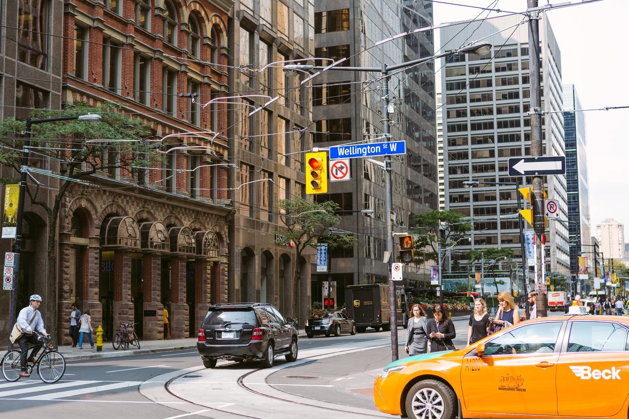 Cityscape Condo In Fort York Торонто Экстерьер фото
